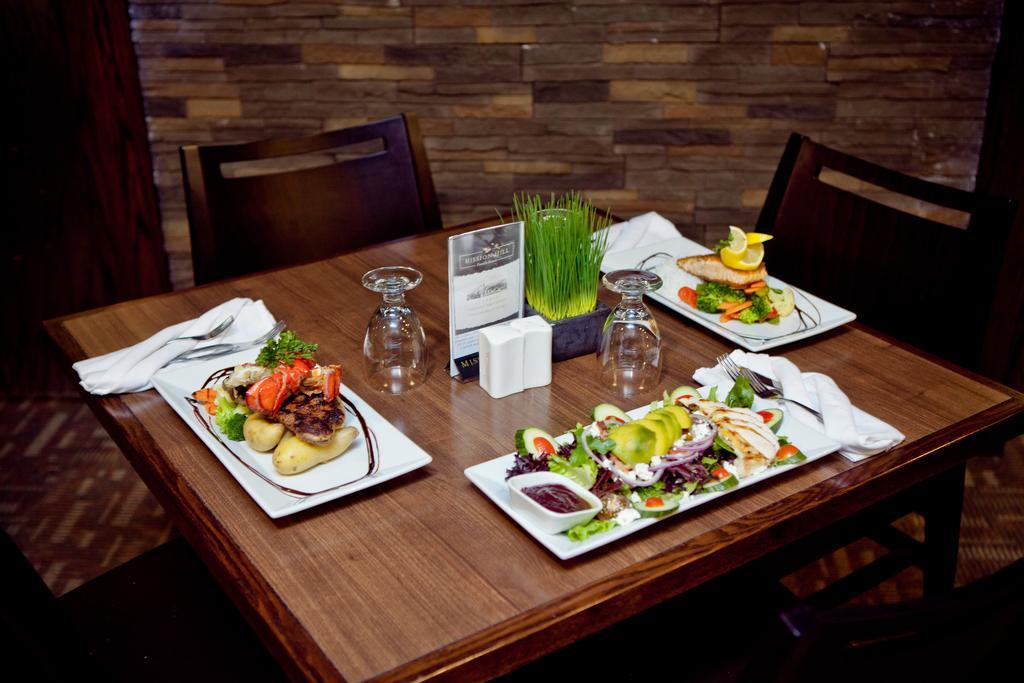 Ptarmigan Inn Hay River 外观 照片