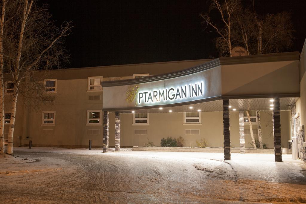 Ptarmigan Inn Hay River 外观 照片