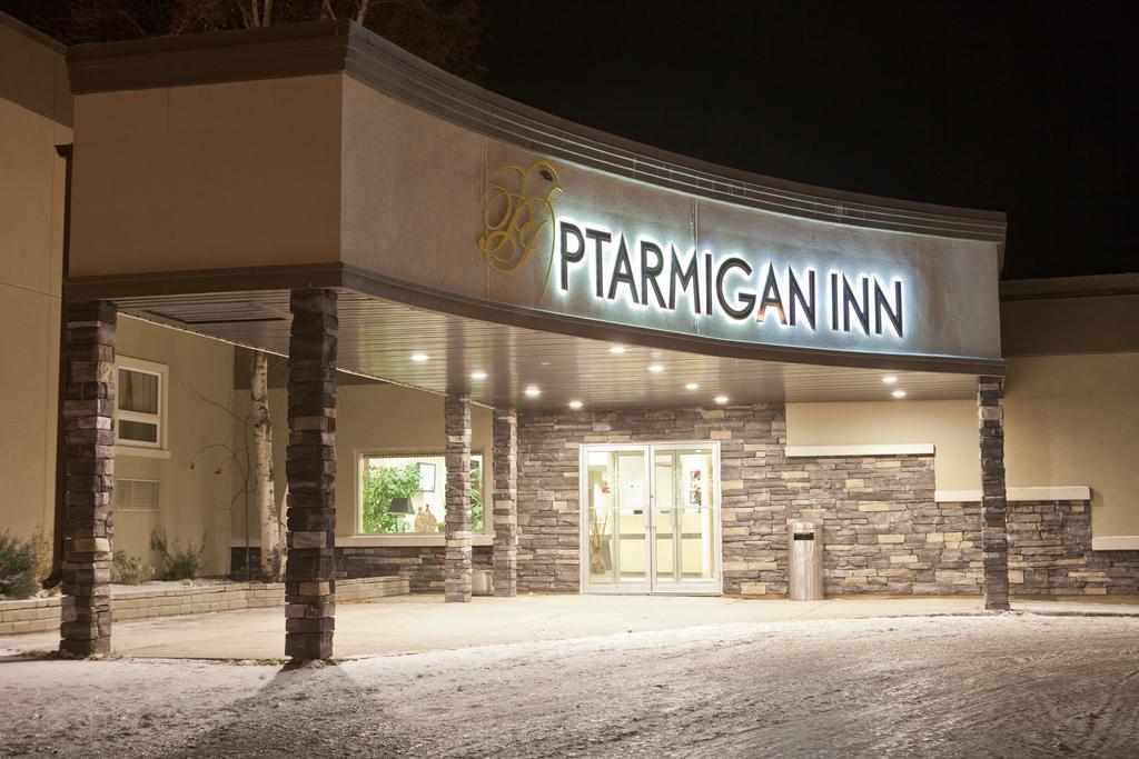 Ptarmigan Inn Hay River 外观 照片